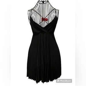 Vintage Y2K Le Chateau Pleated little black dress